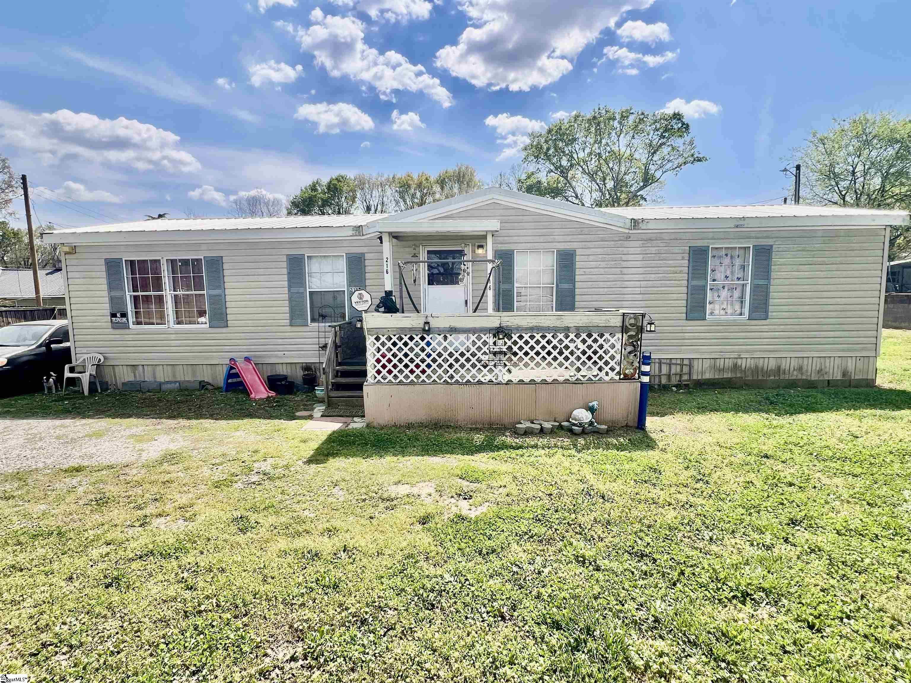 216 Pearman Street Anderson, SC 29624 - Photo 1 of 14