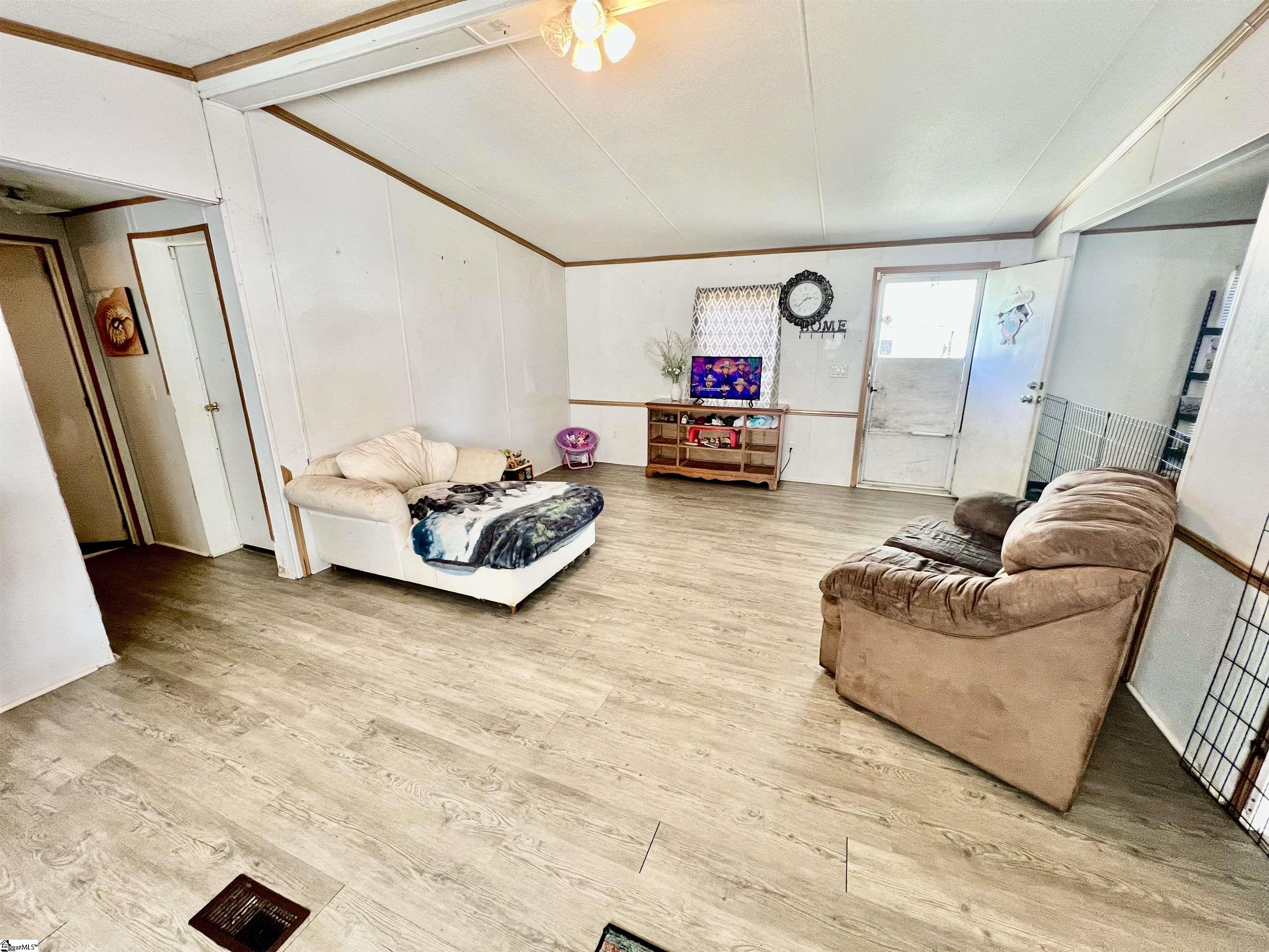 216 Pearman Street Anderson, SC 29624 - Photo 11 of 14