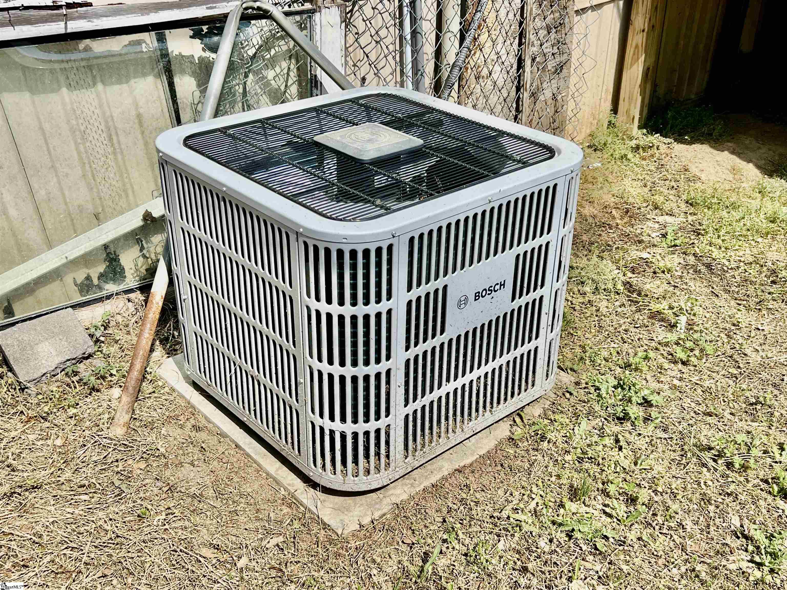 216 Pearman Street Anderson, SC 29624 - Photo 3 of 14