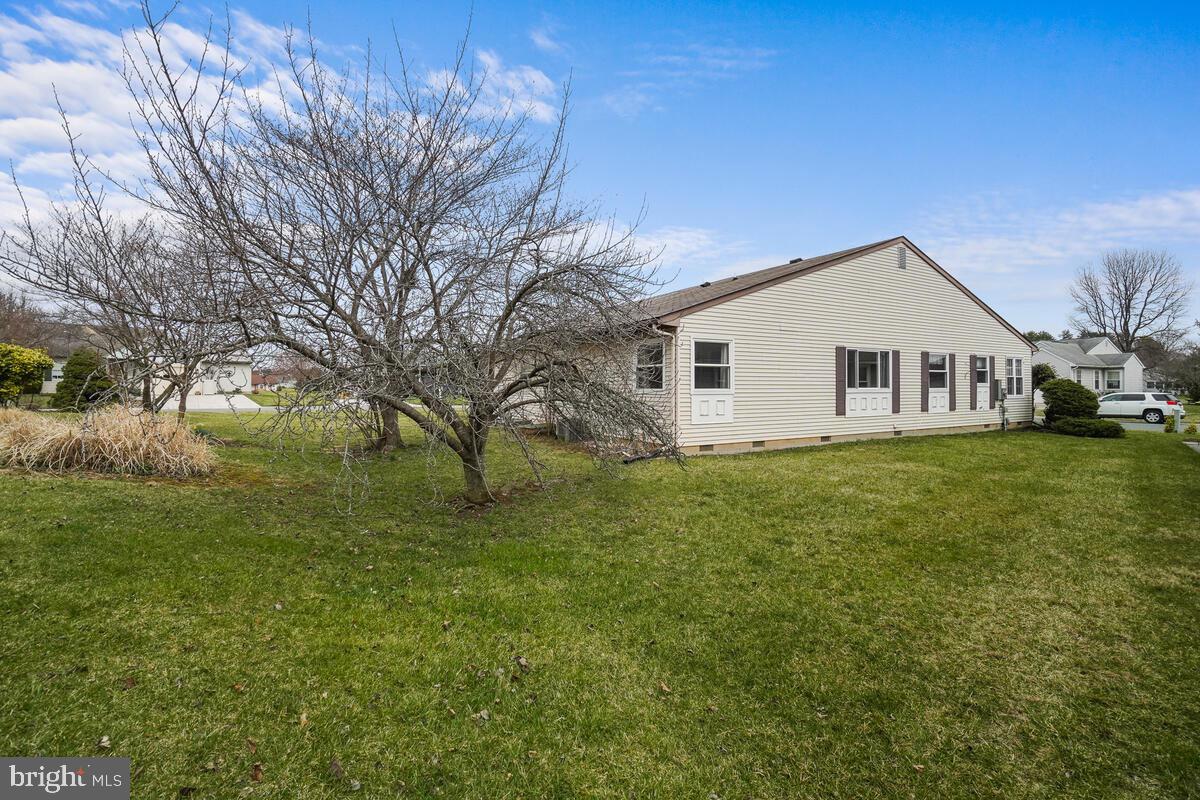 7053 Catalpa Road Frederick, MD 21703 - Photo 4 of 43