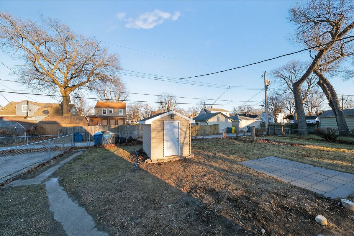 423 Cline Avenue Griffith, IN 46319 - Photo 30 of 33