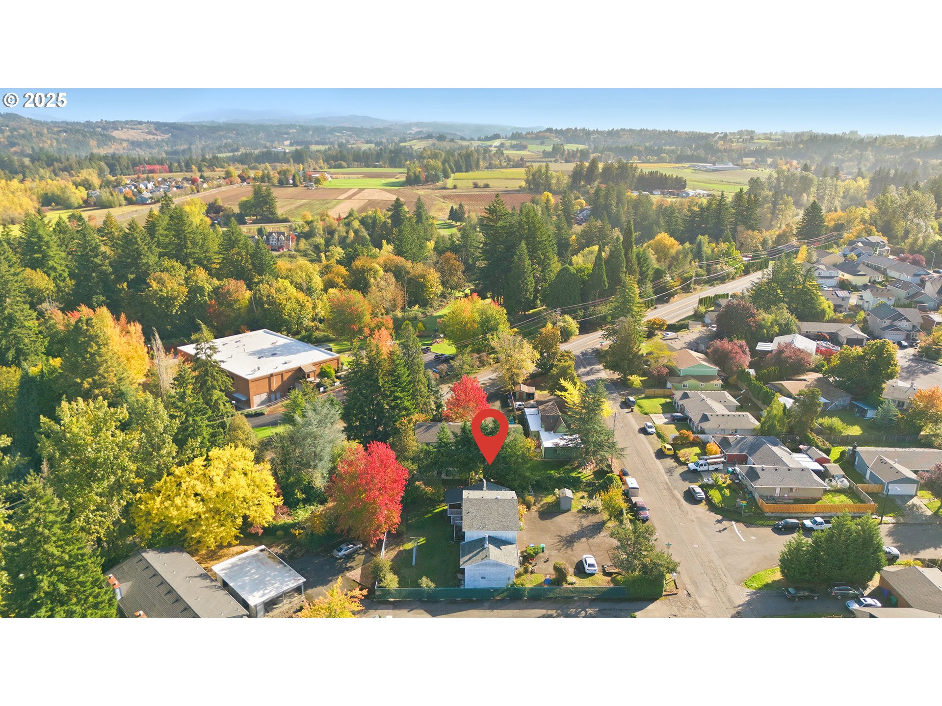 4151 Northeast 8th Street Gresham, OR 97030 - Photo 30 of 33 a view of city and ocean