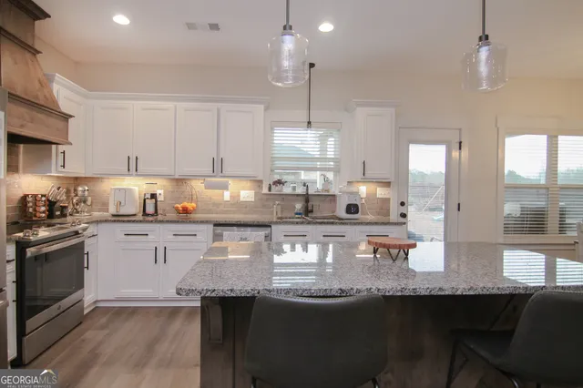 $340,000 | 101 Lighterknot Trail, Perry, GA 31069