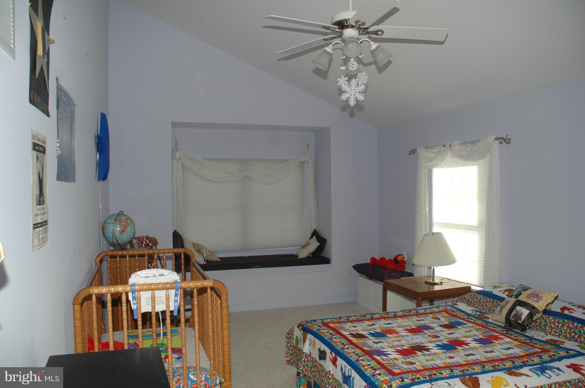 152 Spring Path Arnold, MD 21012 - Photo 21 of 30 Bedroom #2 Additional View.