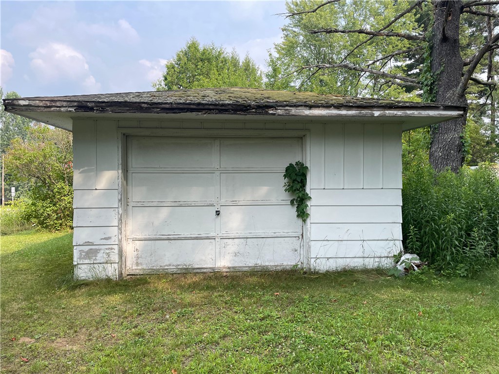 N14069 Flambeau Avenue Fifield, WI 54524 - Photo 5 of 29
