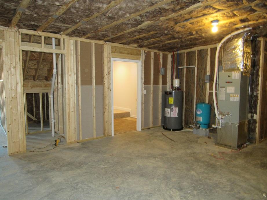 4441 Old Stage Road Radford, VA 24141 - Photo 24 of 32 a view of an empty room with closet