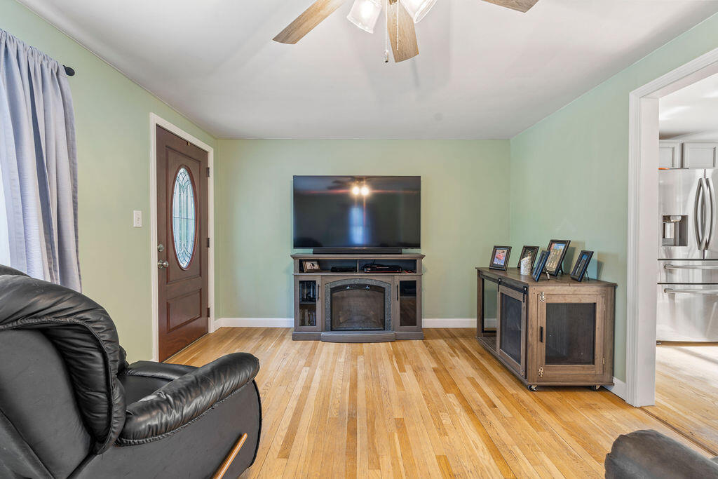 87 Long Swamp Road Berwick, ME 03901 - Photo 10 of 29 DSC09711