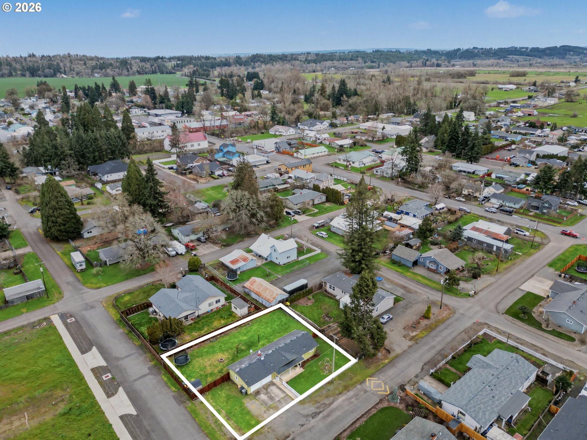 38929 Southwest 4th Avenue Scio, OR 97374 - Photo 31 of 33