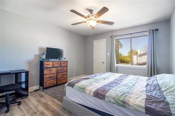 $119,900 | 382 Fairway Drive, Unit 11, Laplace, LA 70068