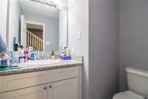 $119,900 | 382 Fairway Drive, Unit 11, Laplace, LA 70068