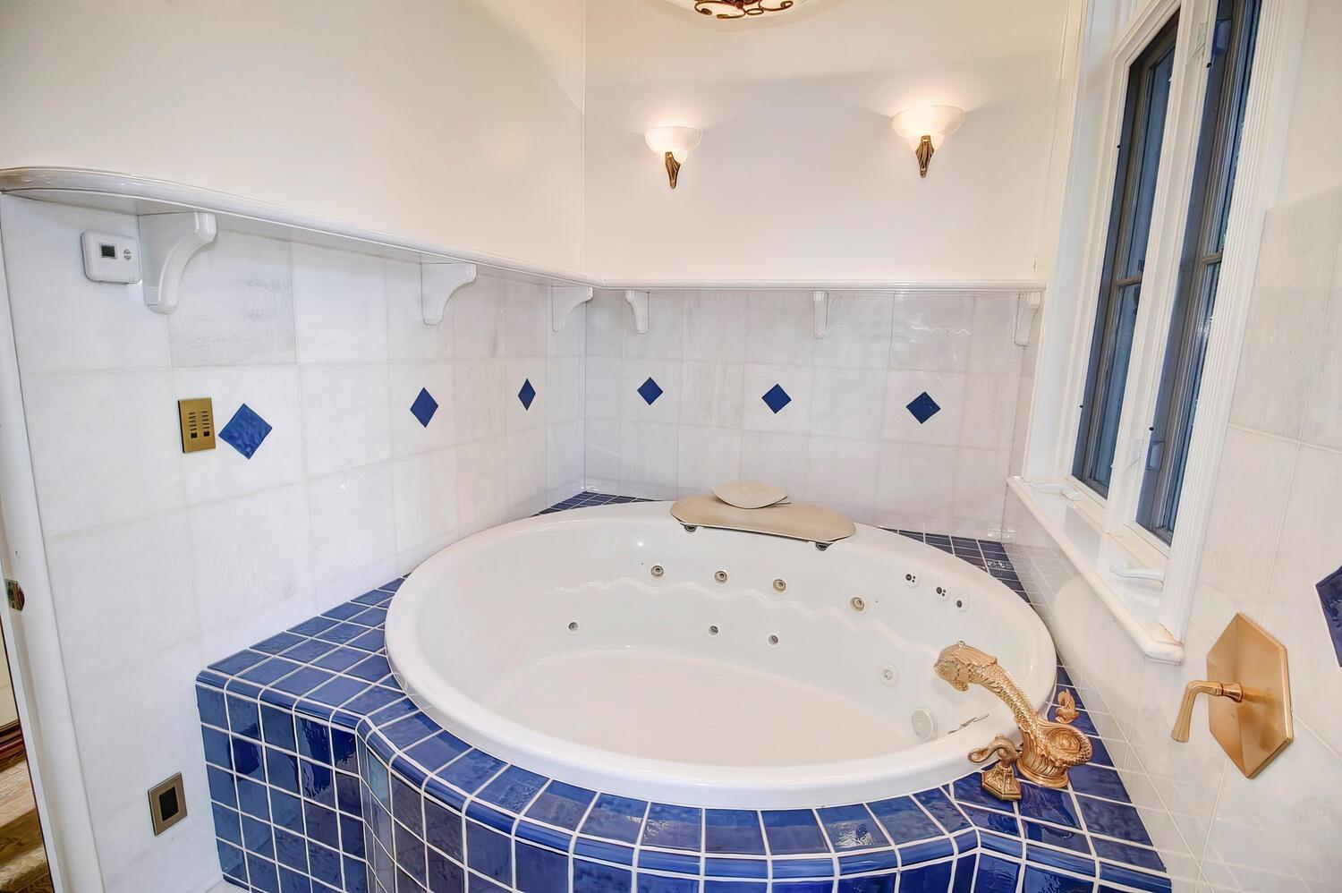 4434 Mapel Lane Carmichael, CA 95608 - Photo 35 of 72