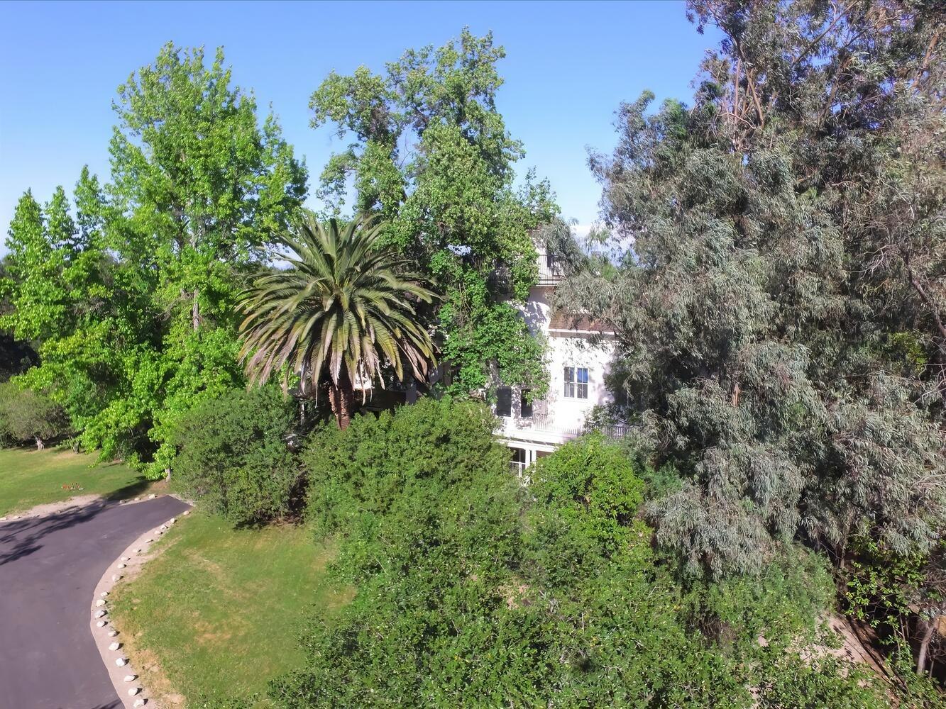 4434 Mapel Lane Carmichael, CA 95608 - Photo 8 of 72