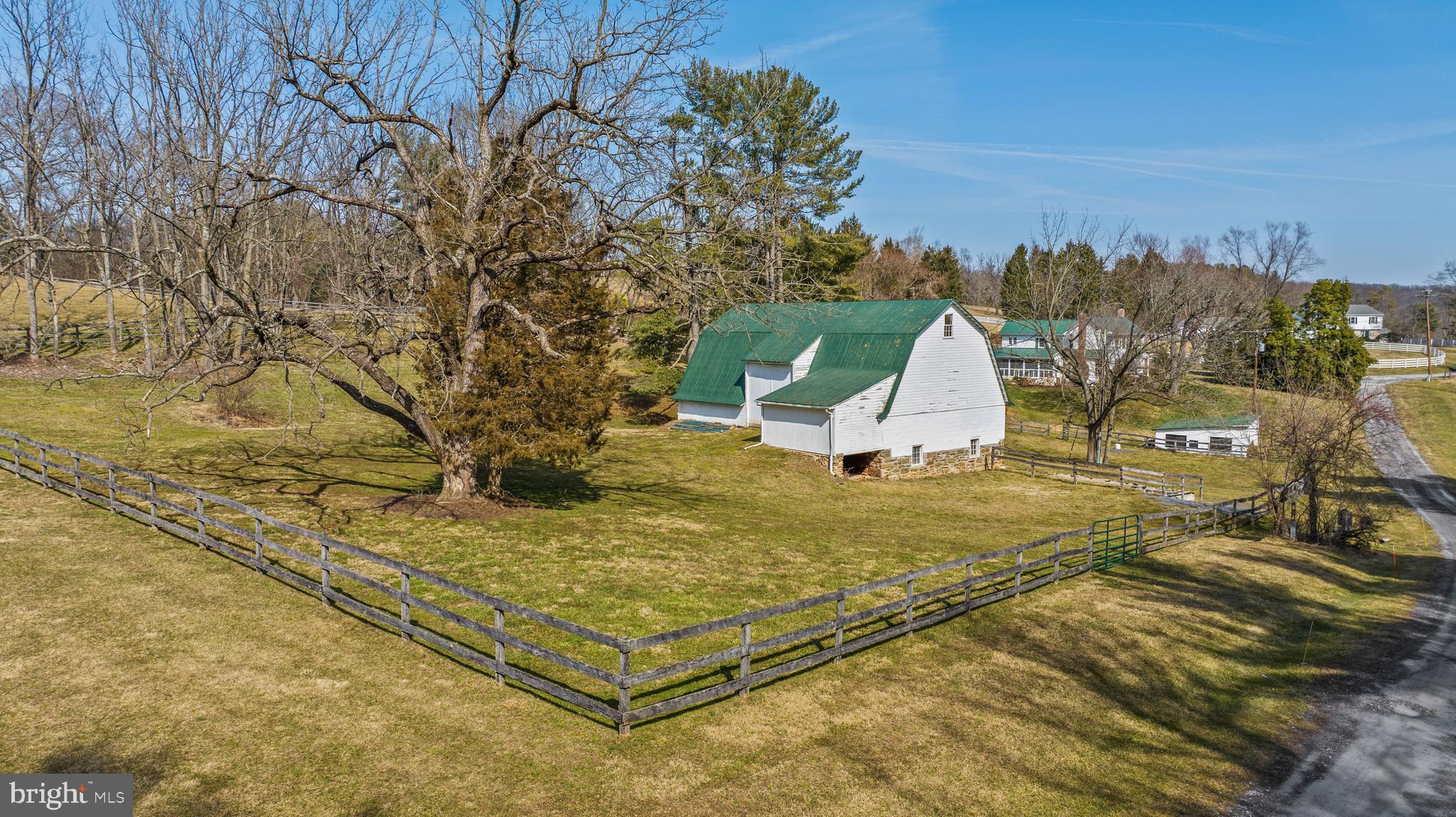 3229 Mt Zion Road Upperco, MD 21155 - Photo 46 of 62 Barn