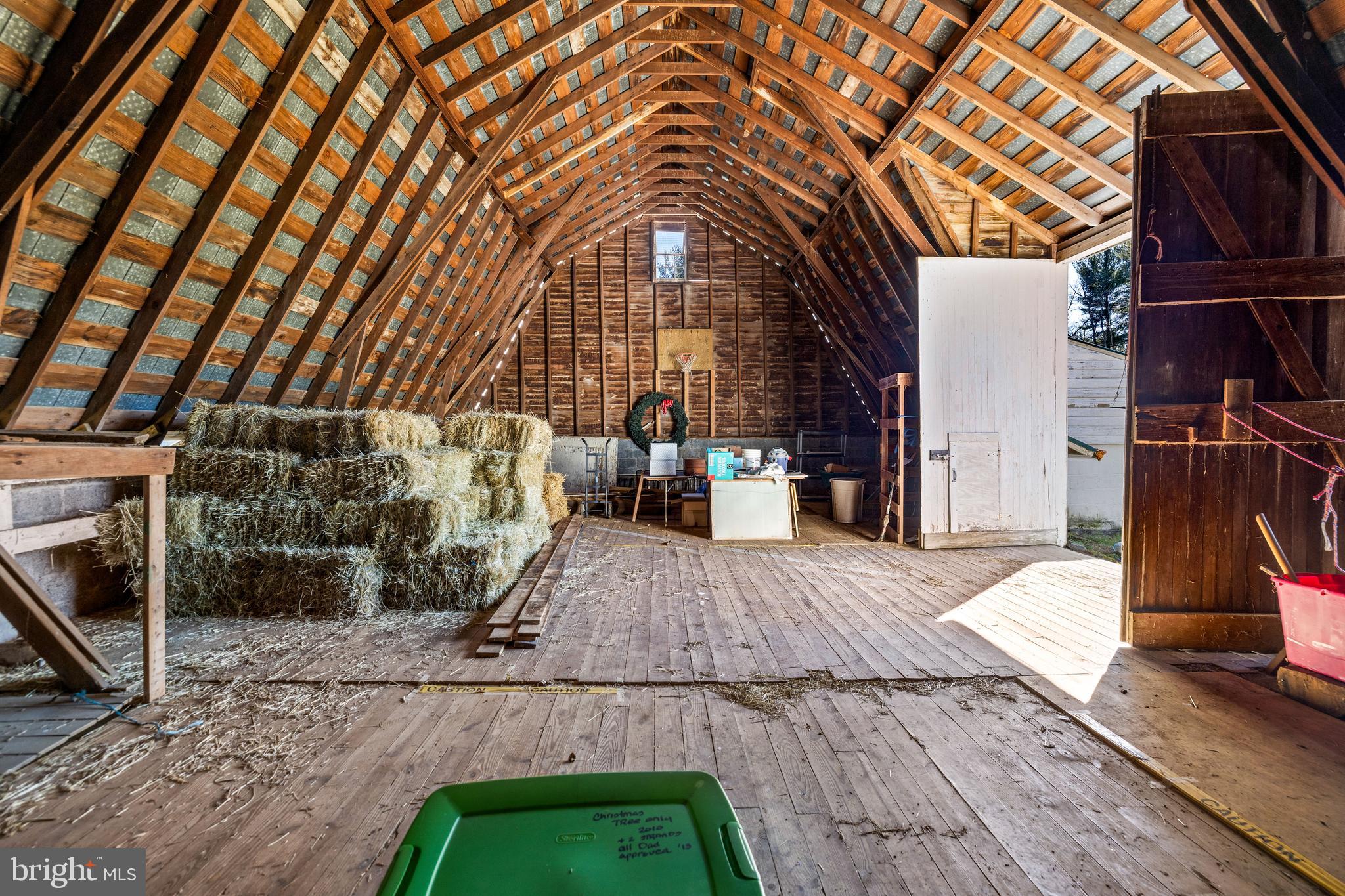 3229 Mt Zion Road Upperco, MD 21155 - Photo 50 of 62 Barn