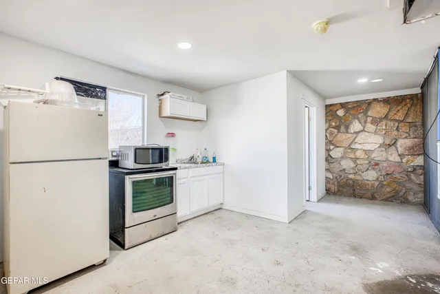 $550,000 | 440 James Street, El Paso, TX 79915