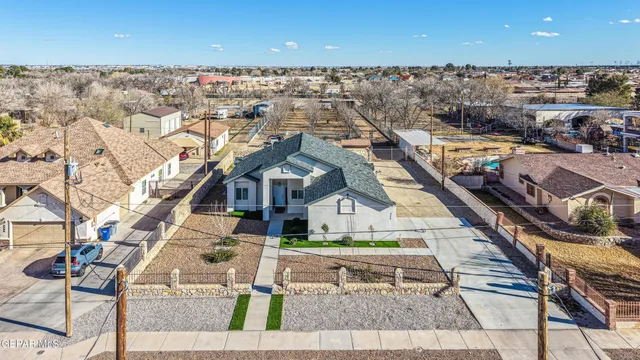 $550,000 | 440 James Street, El Paso, TX 79915