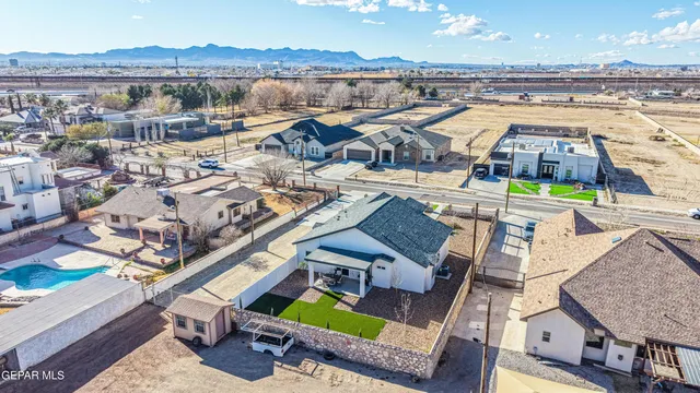 $550,000 | 440 James Street, El Paso, TX 79915