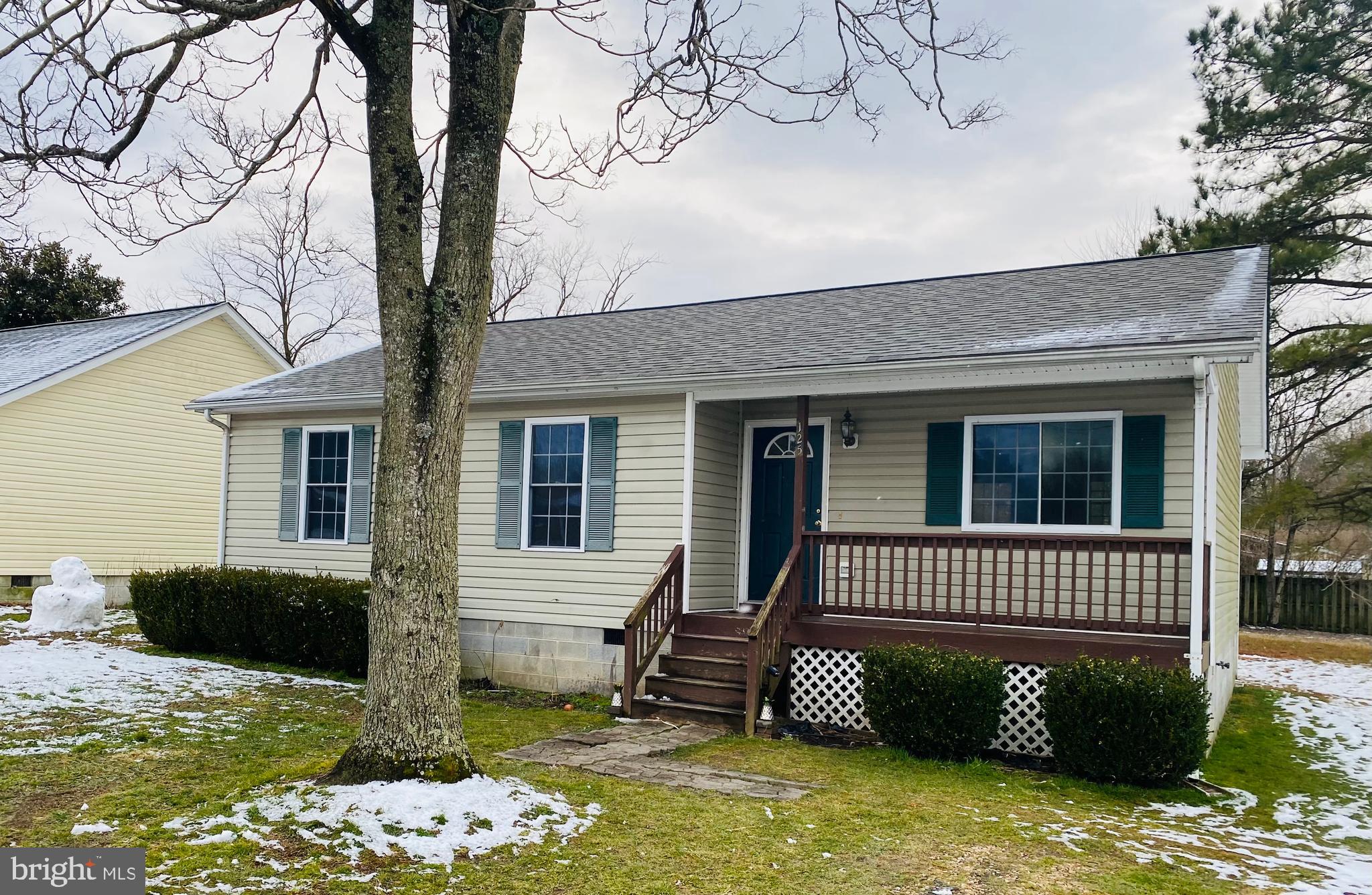 109 Lea Road Colonial Beach, VA 22443 - Photo 1 of 2