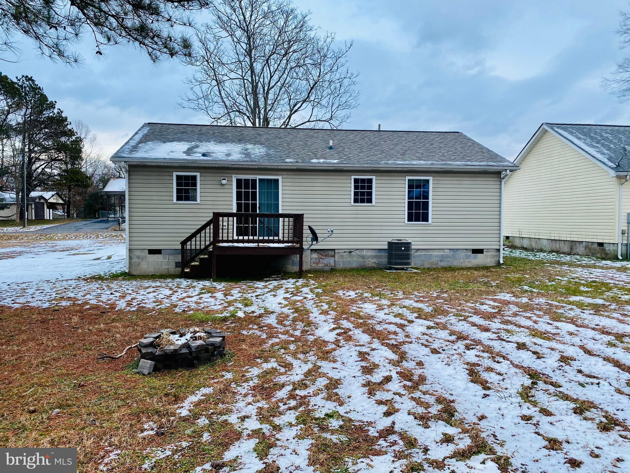 109 Lea Road Colonial Beach, VA 22443 - Photo 2 of 2