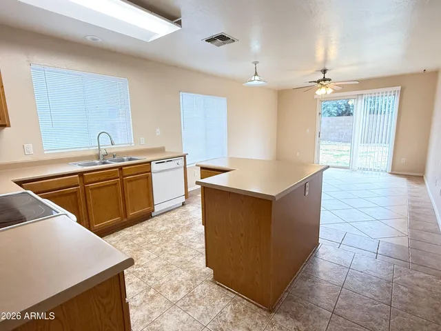 $1,495 | 11829 West Shaw Butte Drive, El Mirage, AZ 85335
