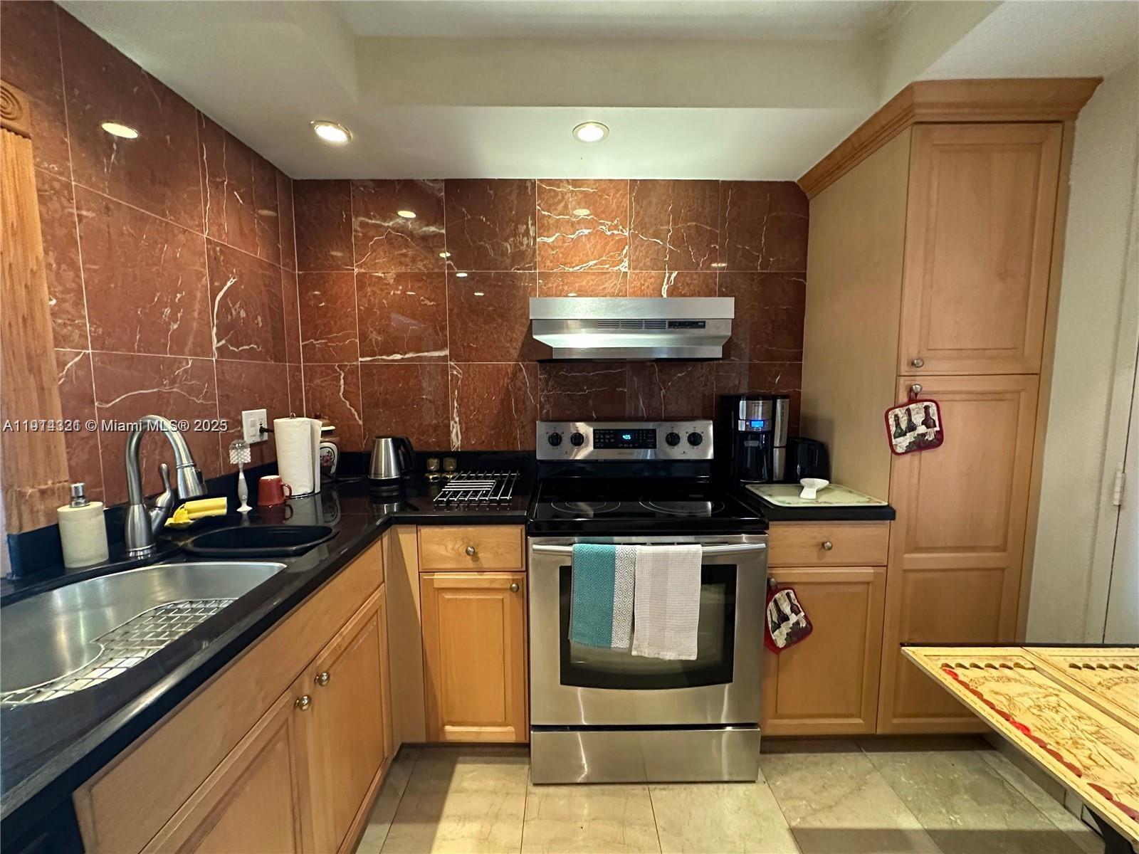 1600 South Ocean Drive, Unit 12C Hollywood, FL 33019 - Photo 13 of 25