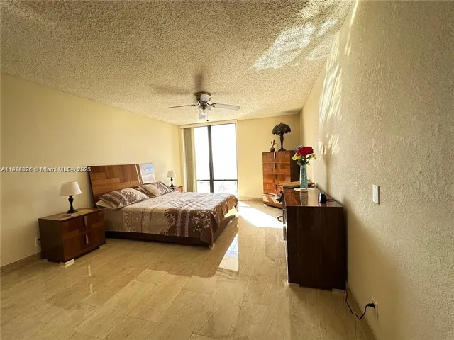 $2,050 | 1600 South Ocean Drive, Unit 12C, Hollywood, FL 33019