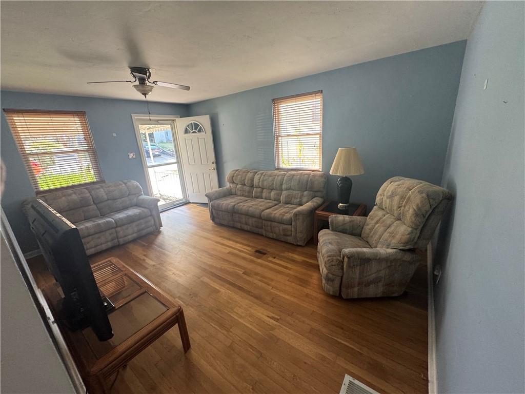626 Ridgemont Drive Pittsburgh, PA 15220 - Photo 4 of 18 a living room with furniture and a window