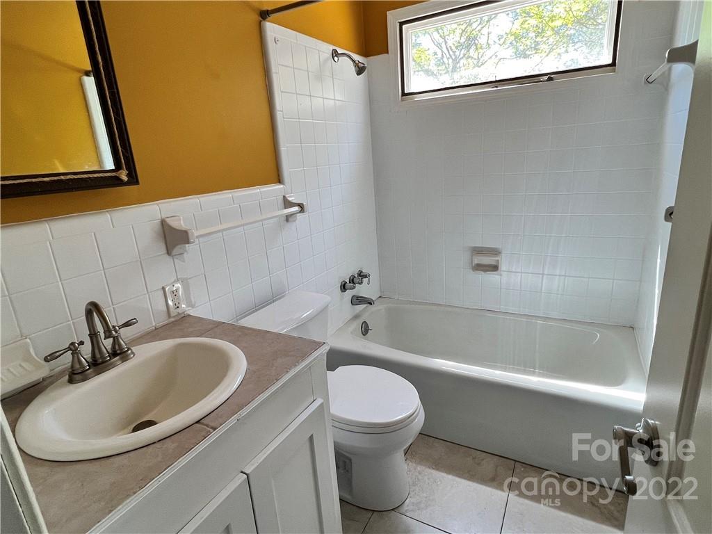 4114 Hartsville-Ruby Road Patrick, SC 29584 - Photo 14 of 48 a bathroom with a sink and a toilet