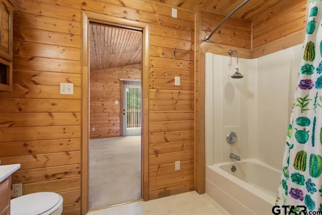 $465,000 | 13833 Big Oak Bay Road, Tyler, TX 75707