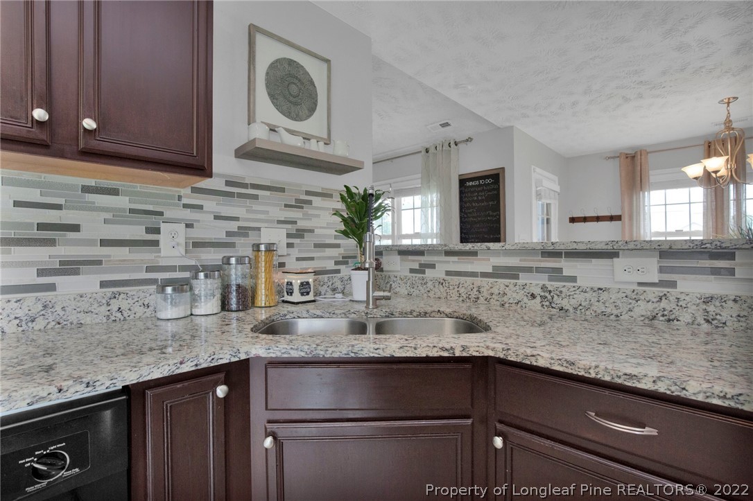 139 Scanner Court Raeford, NC 28376 - Photo 11 of 33 Gallery Image 11