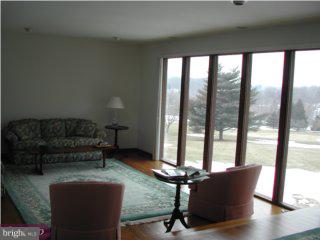 1109 Washington Ridge South West Chester, PA 19382 - Photo 5 of 5 Gallery Image 5