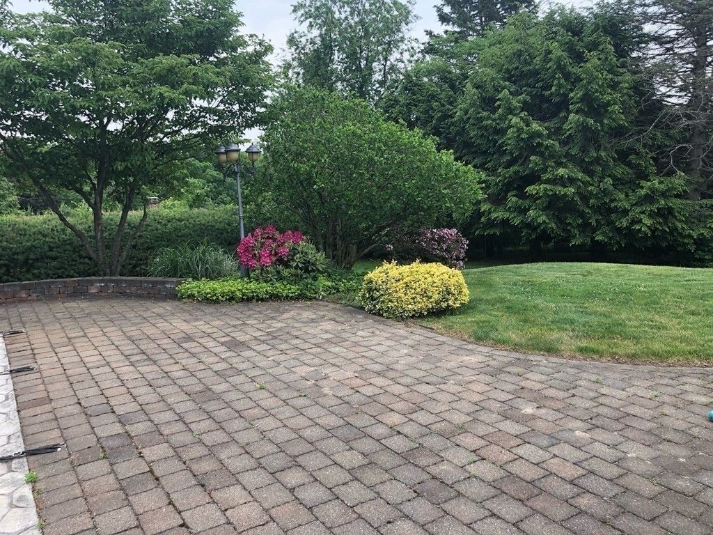 65 Ridge Road East Longmeadow, MA 01028 - Photo 17 of 39 Gallery Image 17