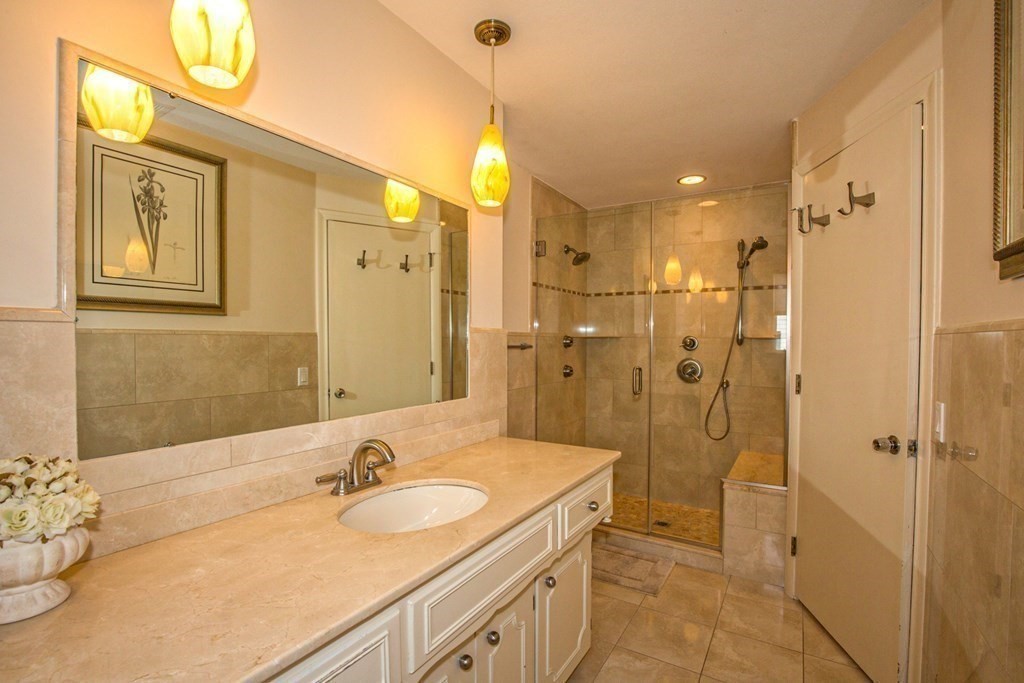 65 Ridge Road East Longmeadow, MA 01028 - Photo 7 of 39 Gallery Image 7