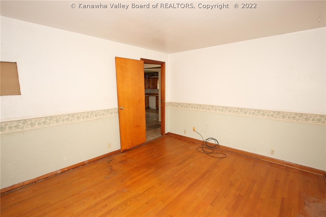 121 Robin Road Nitro, WV 25143 - Photo 27 of 50 Gallery Image 27