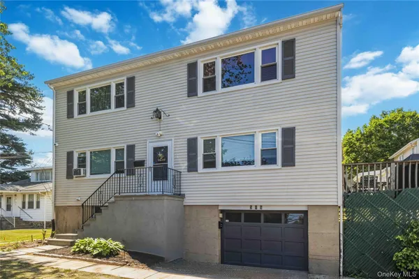$3,000 | 508 New Rochelle Road, Unit 2, Bronxville, NY 10708