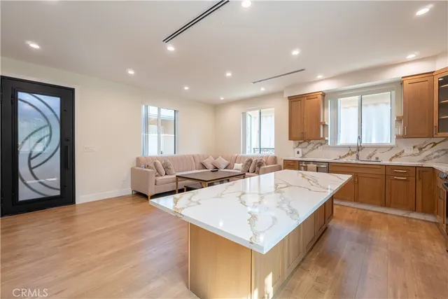 $2,575 | 1205 North Maryland Avenue, Unit A, Glendale, CA 91207