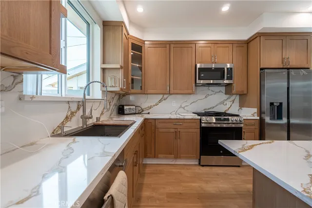 $2,575 | 1205 North Maryland Avenue, Unit A, Glendale, CA 91207