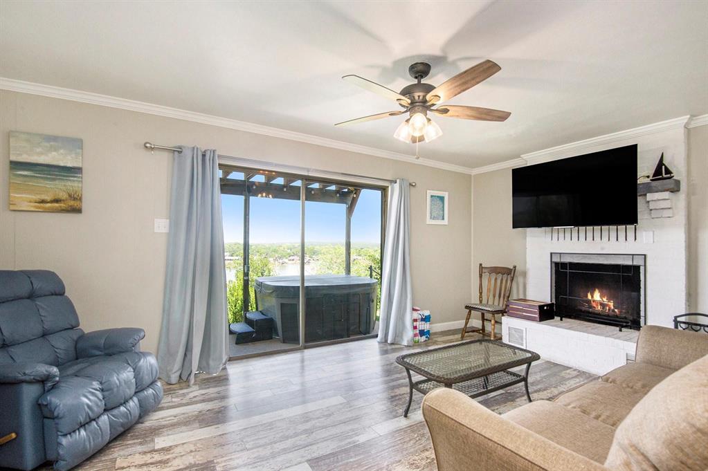 4307 Acoma Court Granbury, TX 76048 - Photo 20 of 40