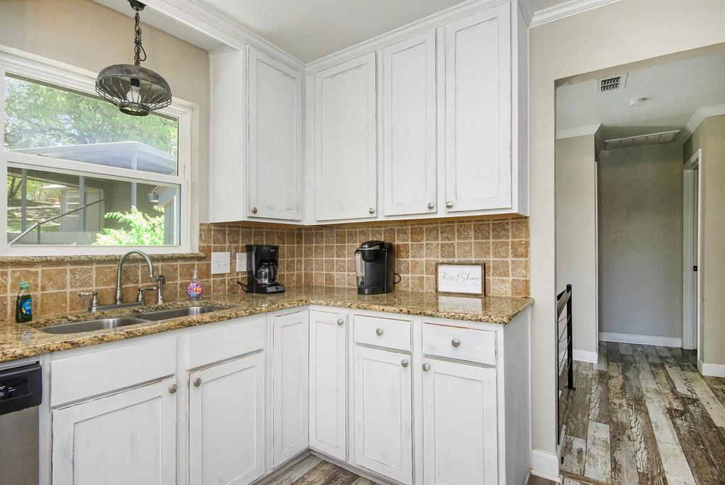 4307 Acoma Court Granbury, TX 76048 - Photo 36 of 40