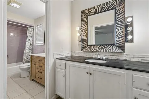 $380,000 | 4001 Clifford Drive, Metairie, LA 70002