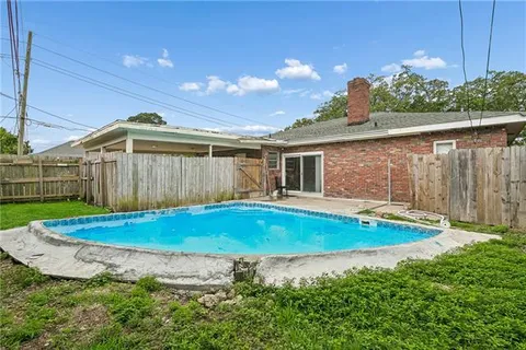 $380,000 | 4001 Clifford Drive, Metairie, LA 70002