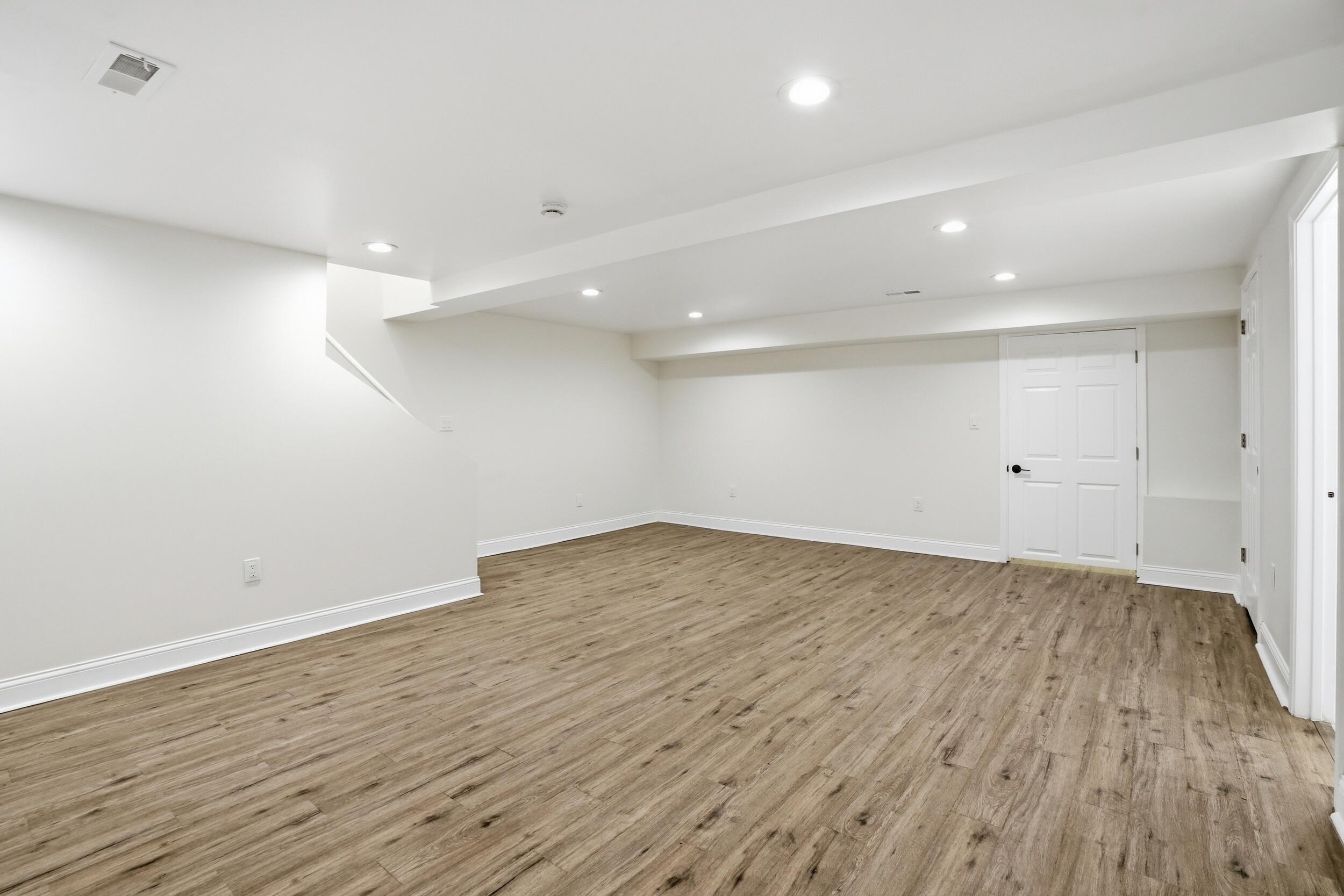 1039 Lane Street Gary, IN 46404 - Photo 18 of 29 2500x1667