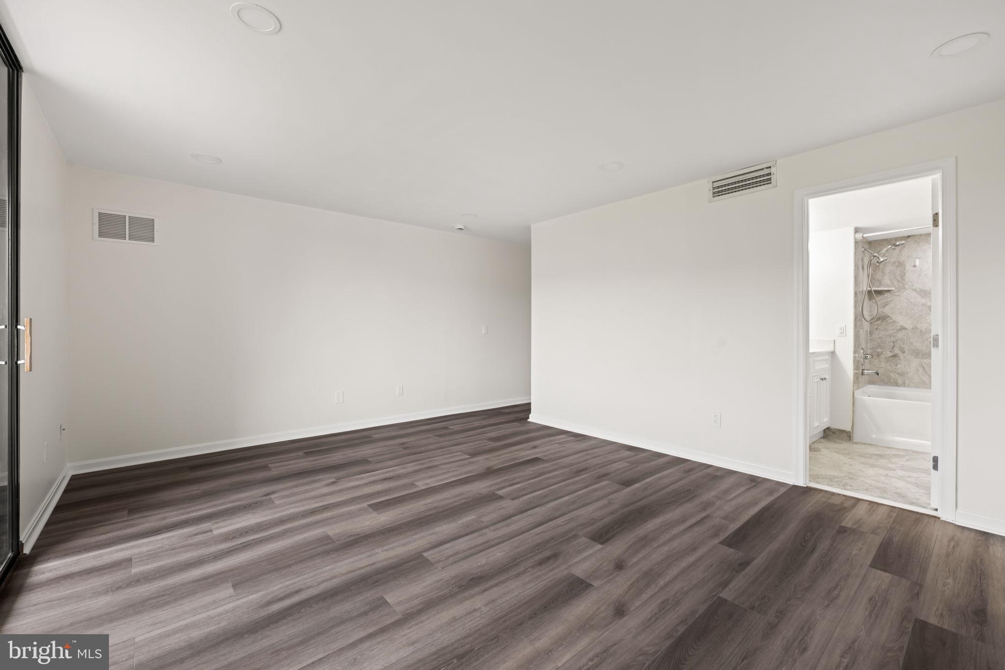 6101 Edsall Road, Unit 1212 Alexandria, VA 22304 - Photo 19 of 50