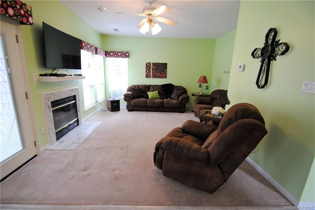 8040 Hunley Ridge Road Matthews, NC 28104 - Photo 13 of 36 Gallery Image 13