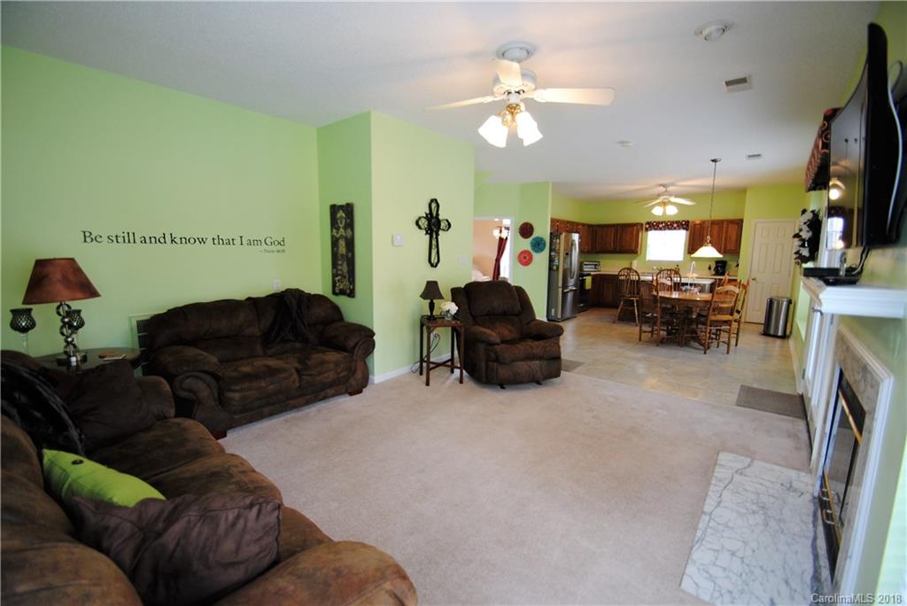 8040 Hunley Ridge Road Matthews, NC 28104 - Photo 15 of 36 Gallery Image 15