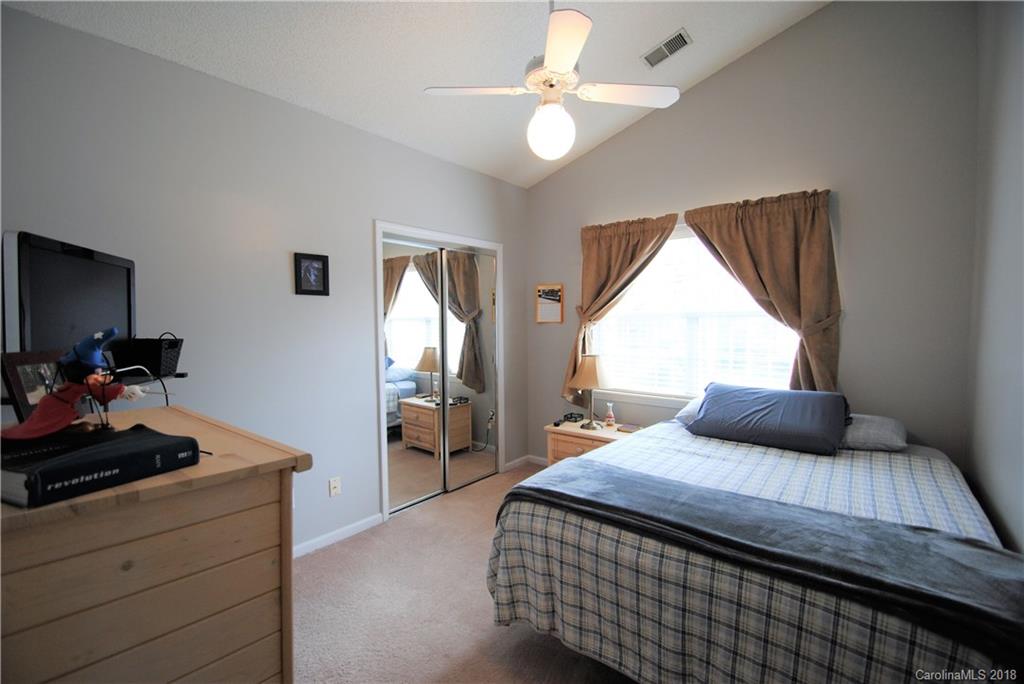 8040 Hunley Ridge Road Matthews, NC 28104 - Photo 25 of 36 Gallery Image 25