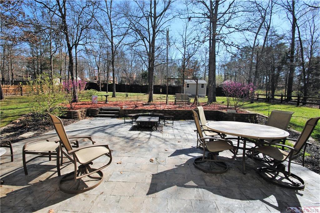 8040 Hunley Ridge Road Matthews, NC 28104 - Photo 32 of 36 Gallery Image 32