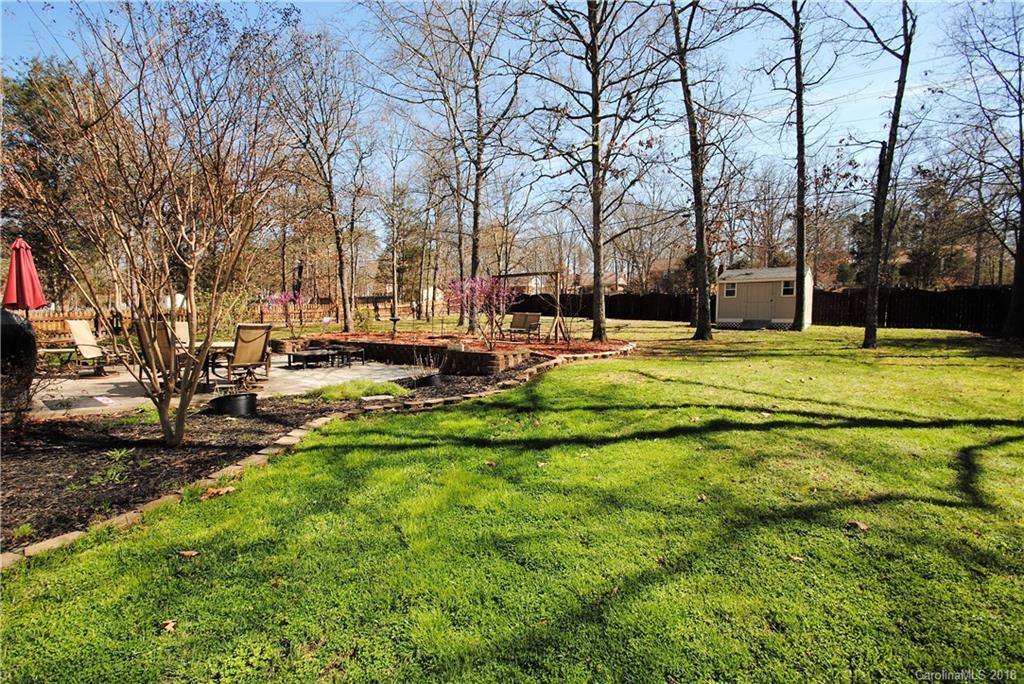 8040 Hunley Ridge Road Matthews, NC 28104 - Photo 33 of 36 Gallery Image 33