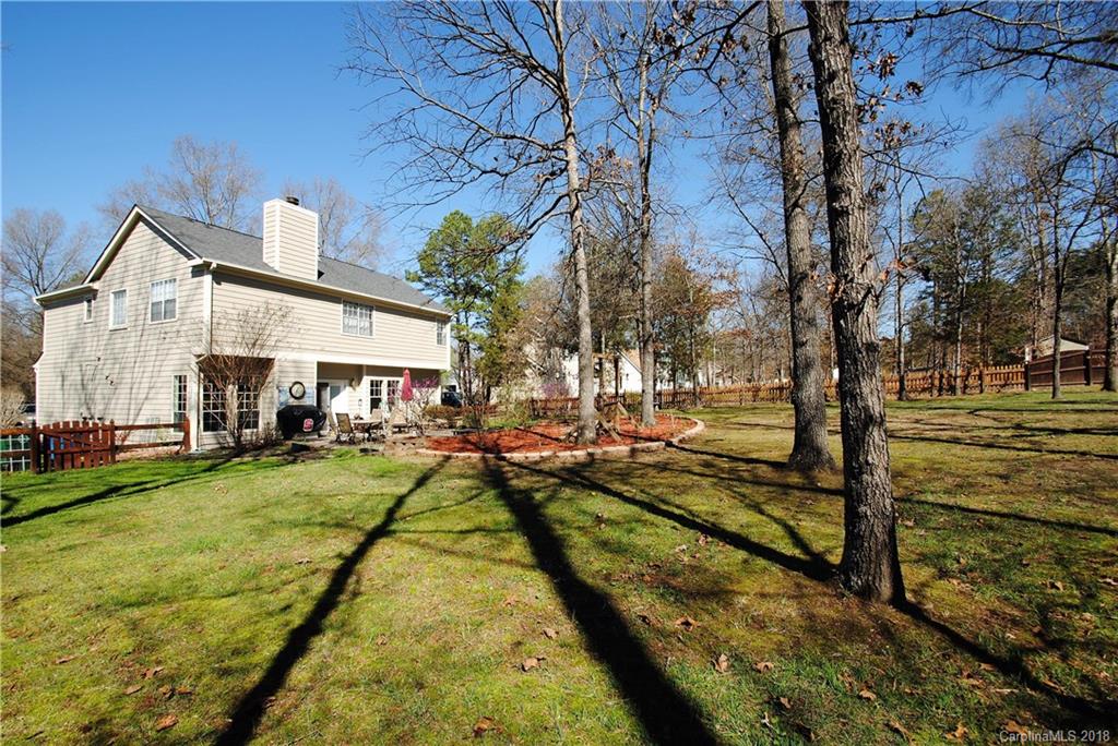 8040 Hunley Ridge Road Matthews, NC 28104 - Photo 34 of 36 Gallery Image 34
