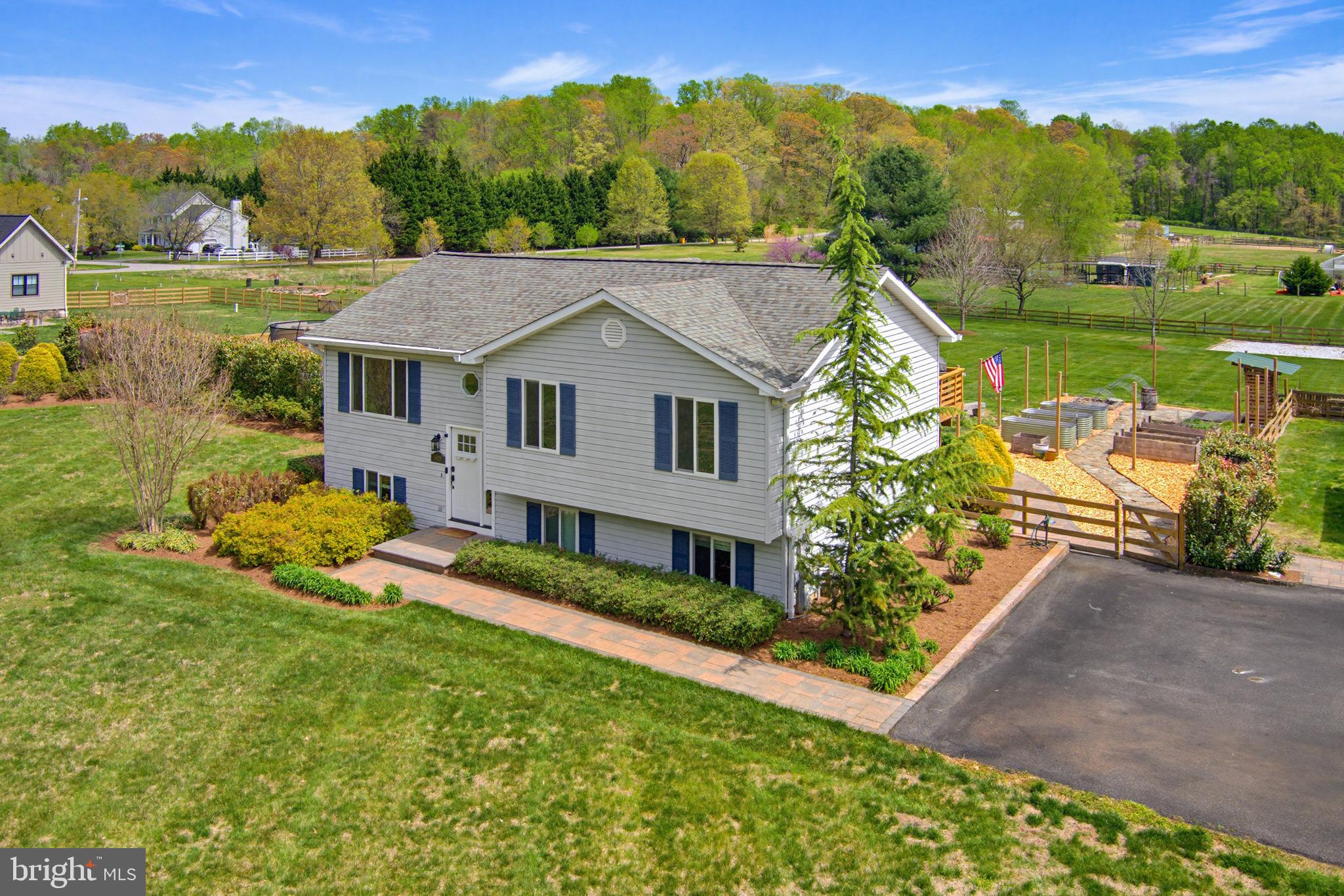3229 Beards Point Road Davidsonville, MD 21035 - Photo 3 of 69